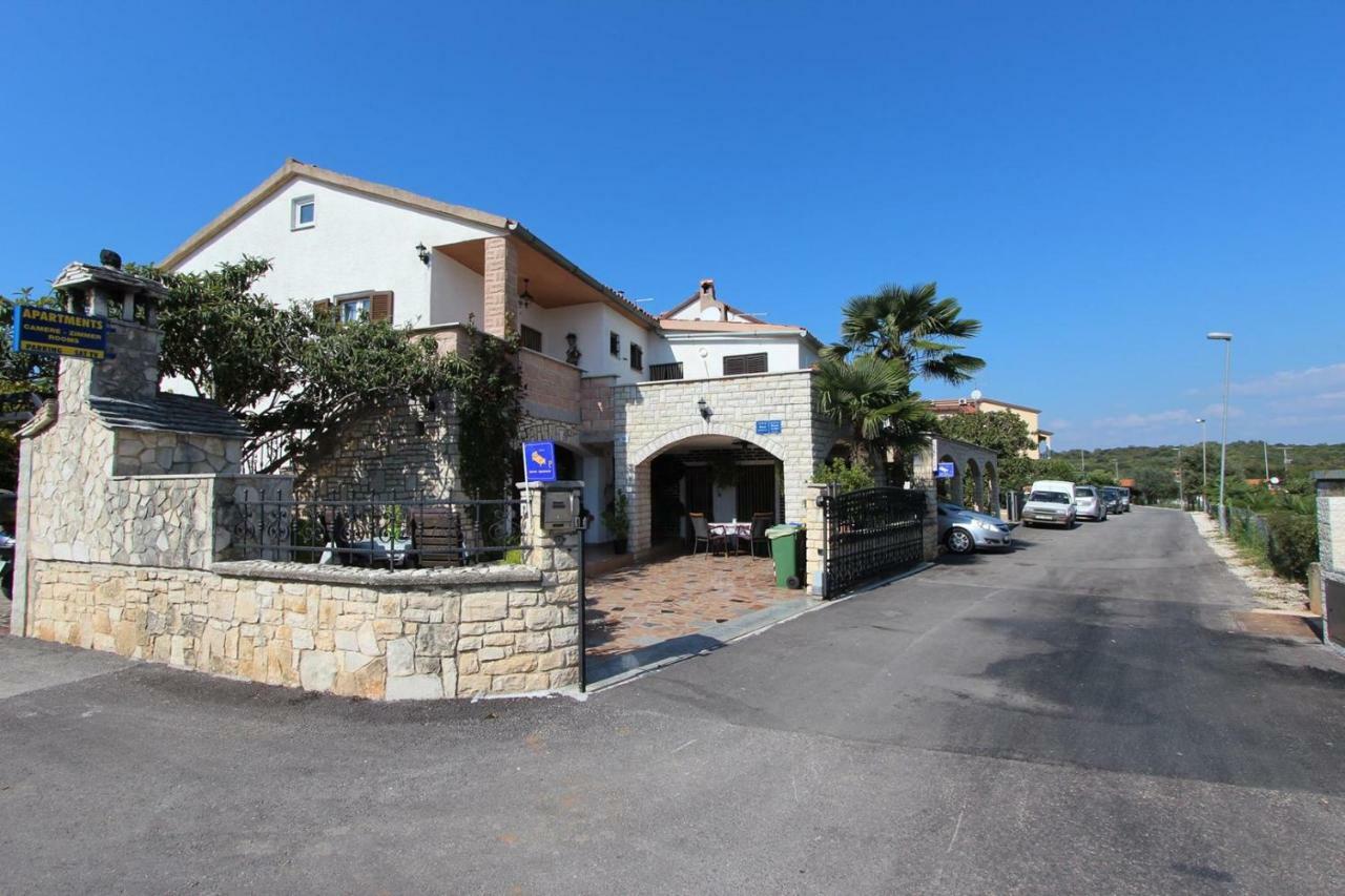 Guest House Rexa Rovinj Exterior photo
