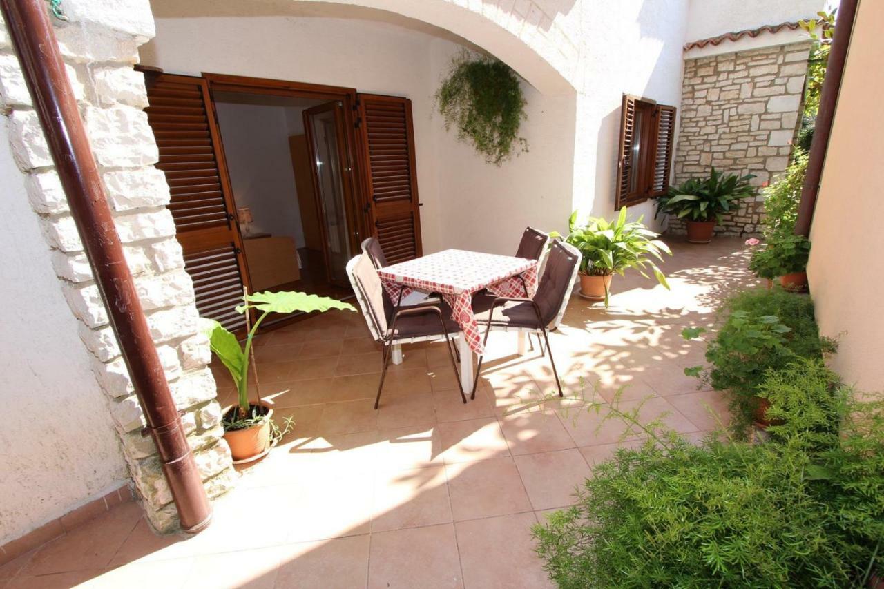 Guest House Rexa Rovinj Exterior photo